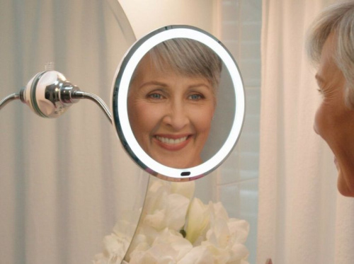 Зеркало с 5-ти кратным увеличением и подсветкой Ultra Flexible mirror