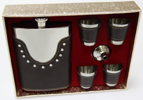 Подарочный набор "Кантри" цвет: темно-коричневый 250 мл 4 стопки и воронка