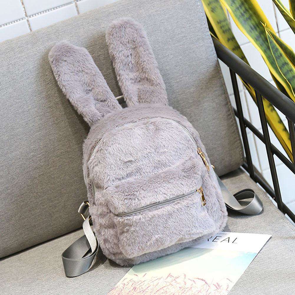 Заяц с рюкзаком