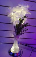 Лампа светодиодная ваза с цветами 50 см белая