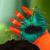 Садовые перчатки с раздвоенными когтями Garden Genie Gloves (Зеленый/оранжевый)
